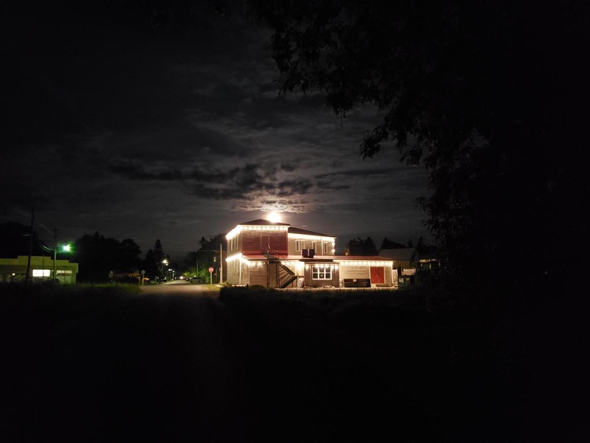 Hepworth Hostel エクステリア 写真